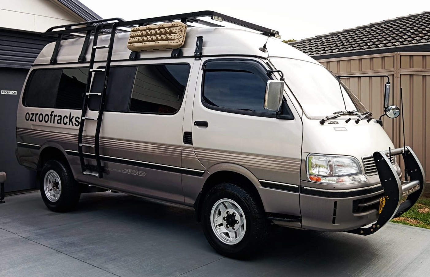 6x OZ179 Roof Rack Ladder 179.5CM