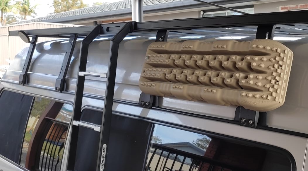6x OZ179 Roof Rack Ladder 179.5CM