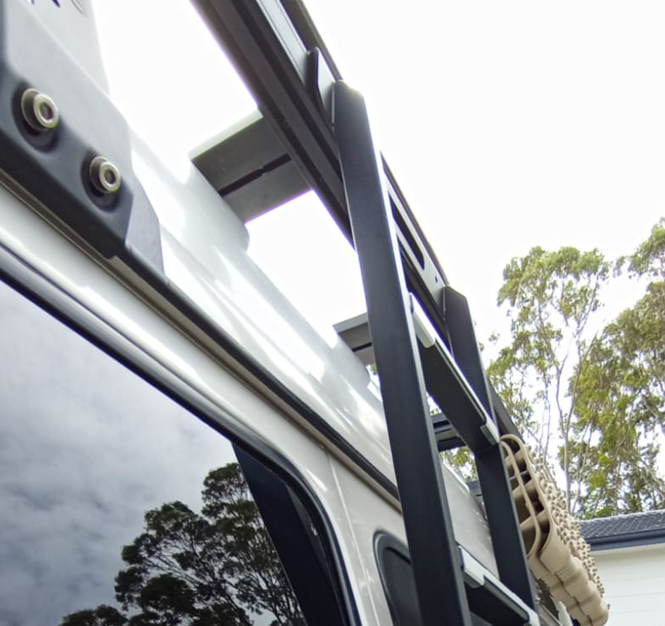 10x OZ179 Roof Rack Ladder 179.5CM