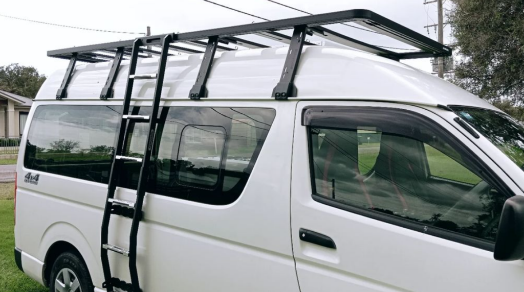 1x Tradesman Roof Platform + Ladder + 8x Brackets